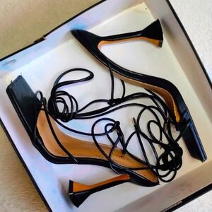 Fashion Nova Elegant Black Strappy Heels